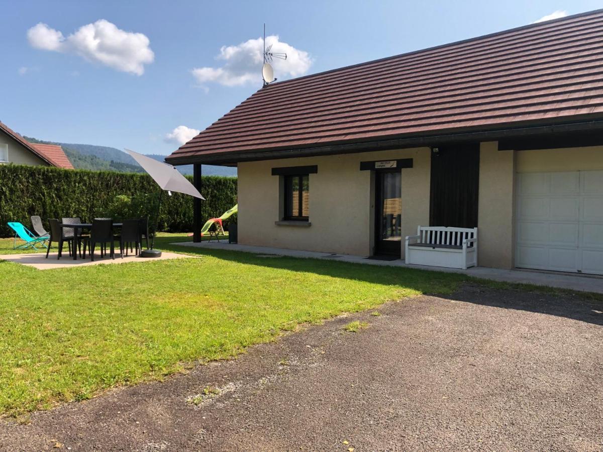 Ma Jolie Camyna Villa Ramonchamp Bagian luar foto