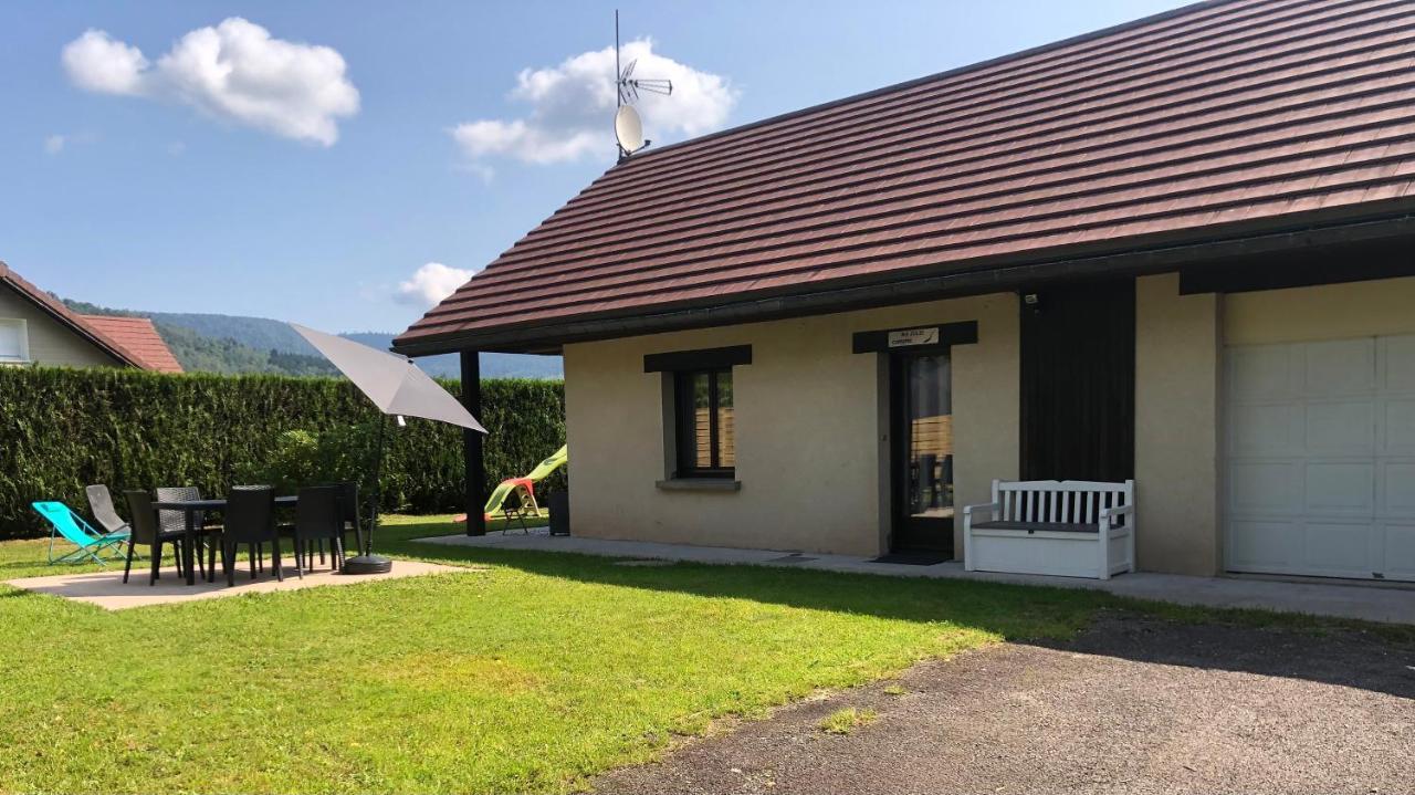 Ma Jolie Camyna Villa Ramonchamp Bagian luar foto