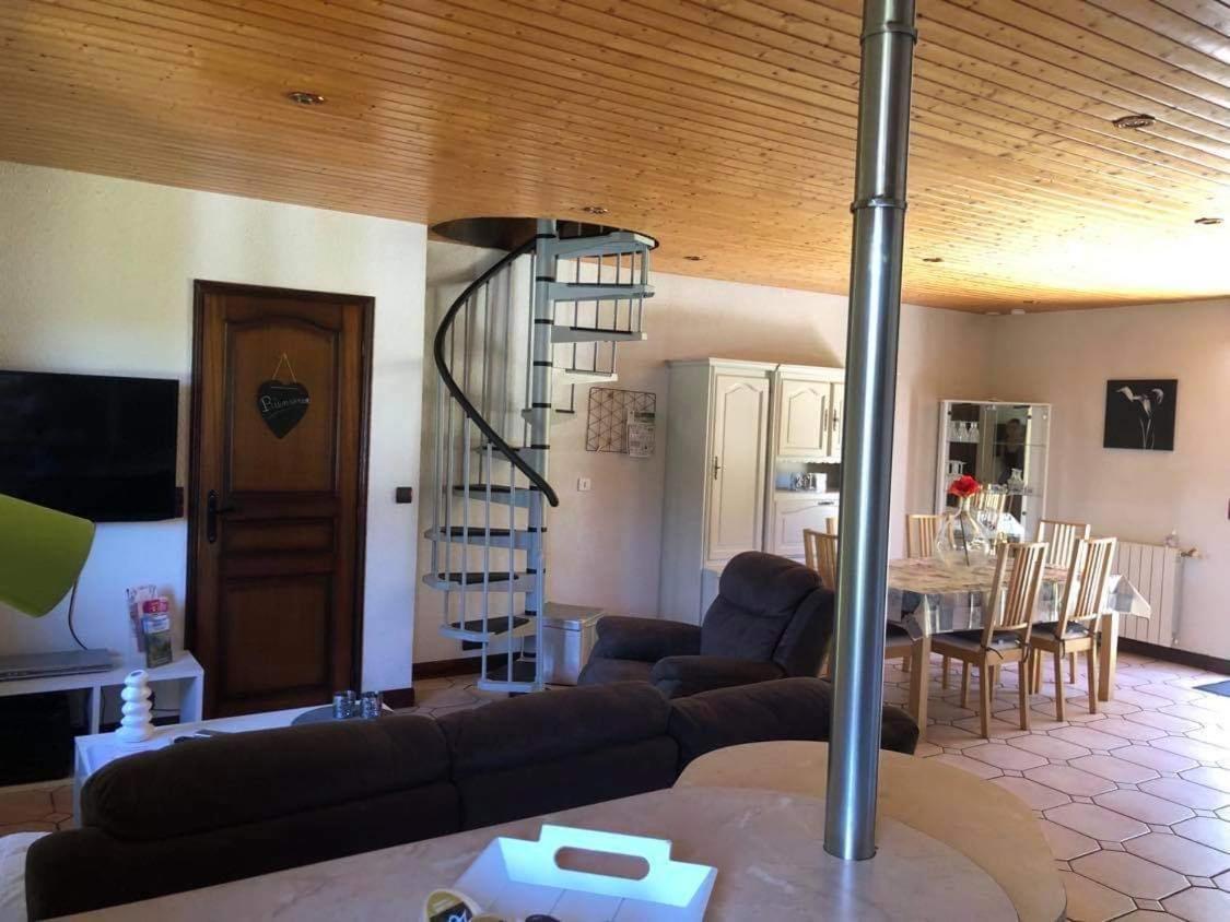 Ma Jolie Camyna Villa Ramonchamp Bagian luar foto